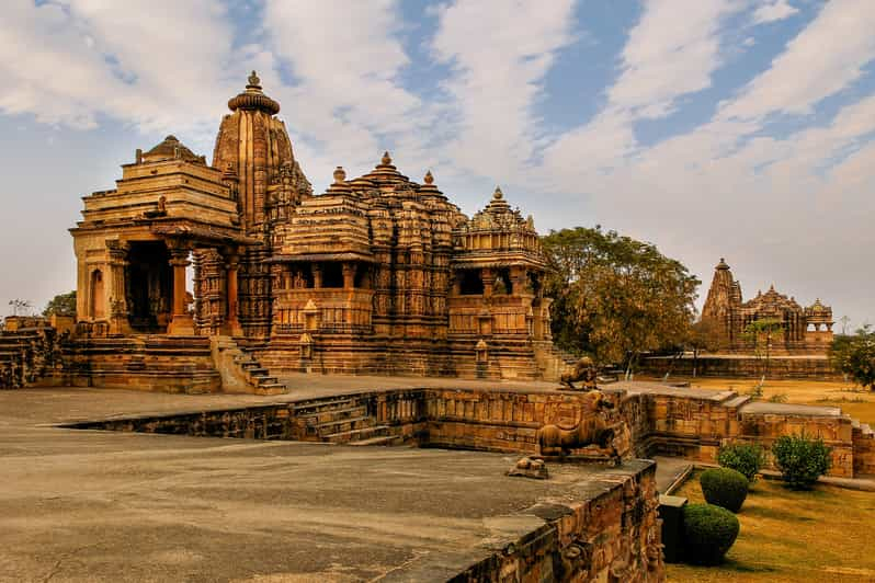 Excursión de 8 horas y día completo a los Templos de Khajuraho