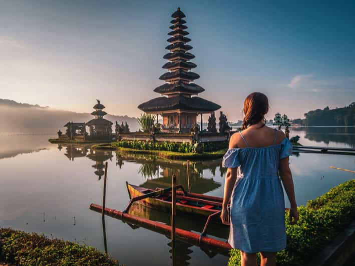 Norte de Bali: Tour privado de día completo por los Templos y las Cascadas de la UNESCO