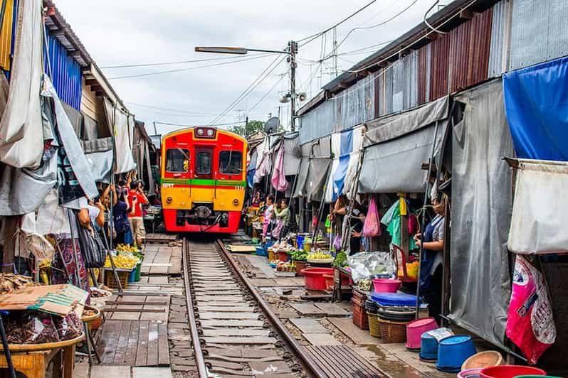 Increíble Mercado Flotante de Damnoen Saduak y Ferrocarril de Maeklong