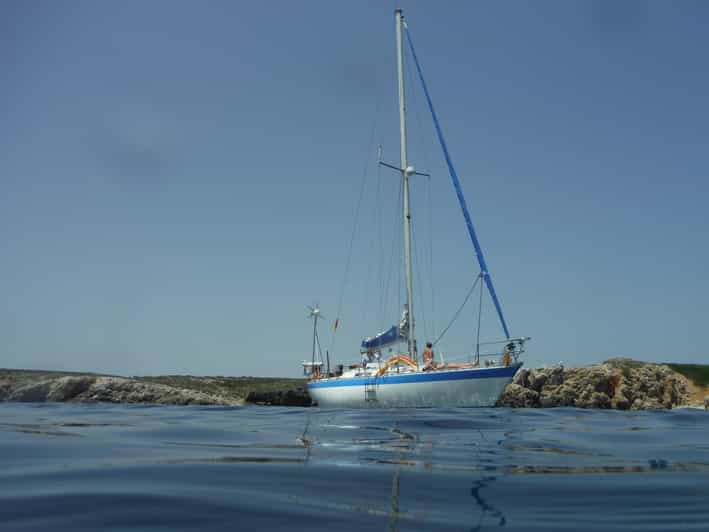 Excursión de día completo en velero-Fornells