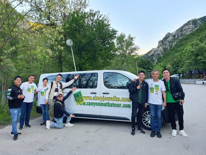 Skopje: Cruz del Milenio,San Pantelemón,Cañón Matka y picnic