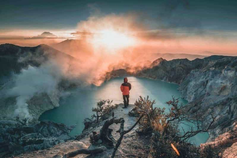 Excursión de senderismo al cráter Ijen desde Bali o Banyuwangi