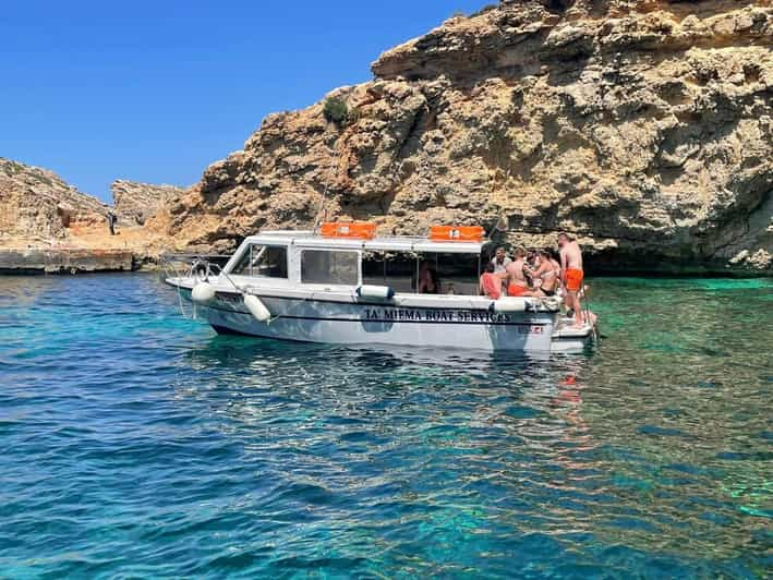 Comino: Excursiones privadas en barco, paradas para nadar y visitas a cuevas