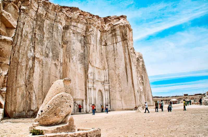 Explorando Arequipa: Ruta del Sillar y Petroglifos de Culebrillas