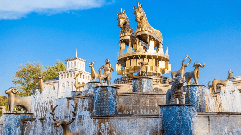 Monasterios de Kutaisi: Bagrati, Gelati, Motsameta de Batumi