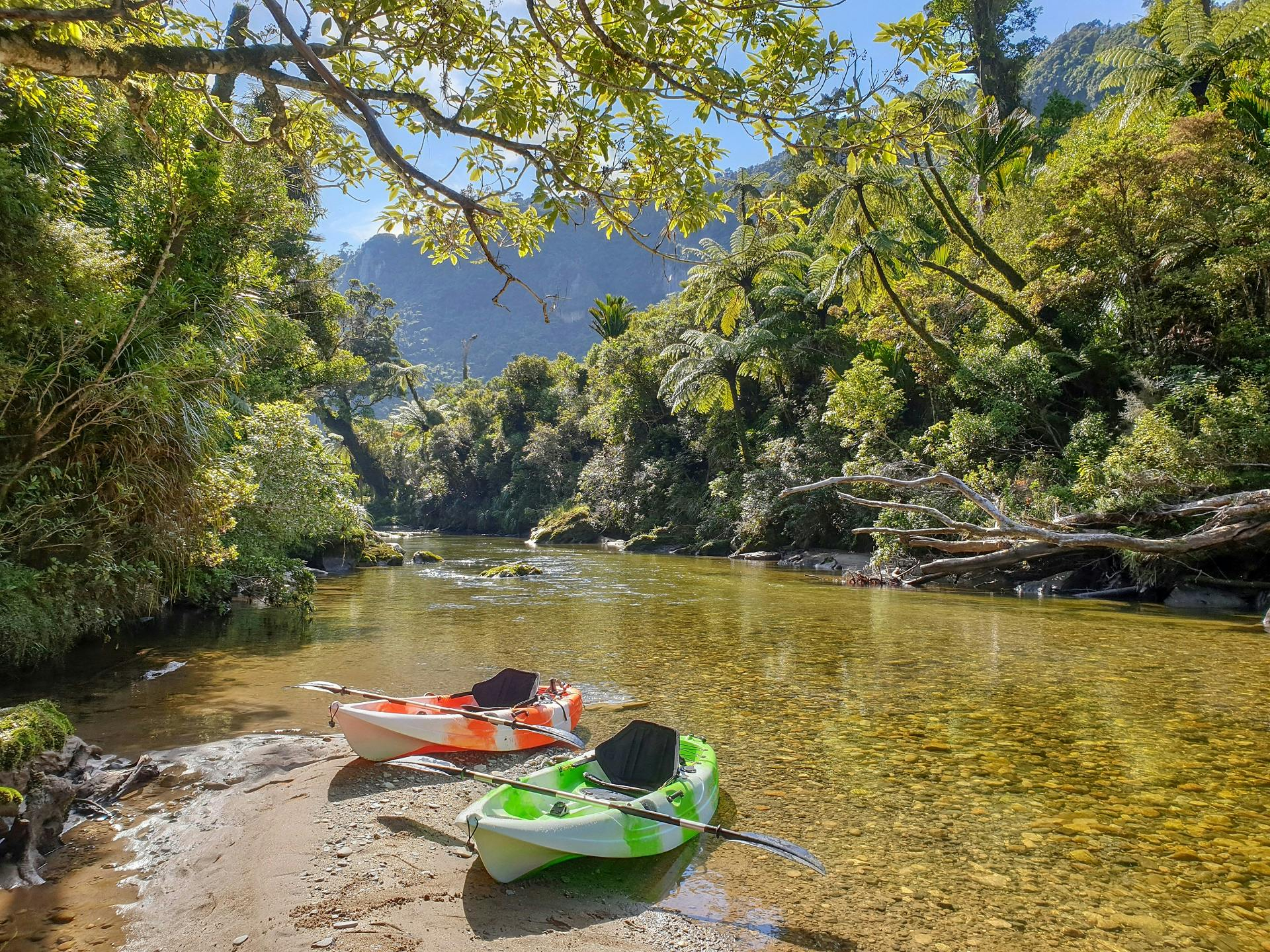 Aventura en kayak por el río Struma.