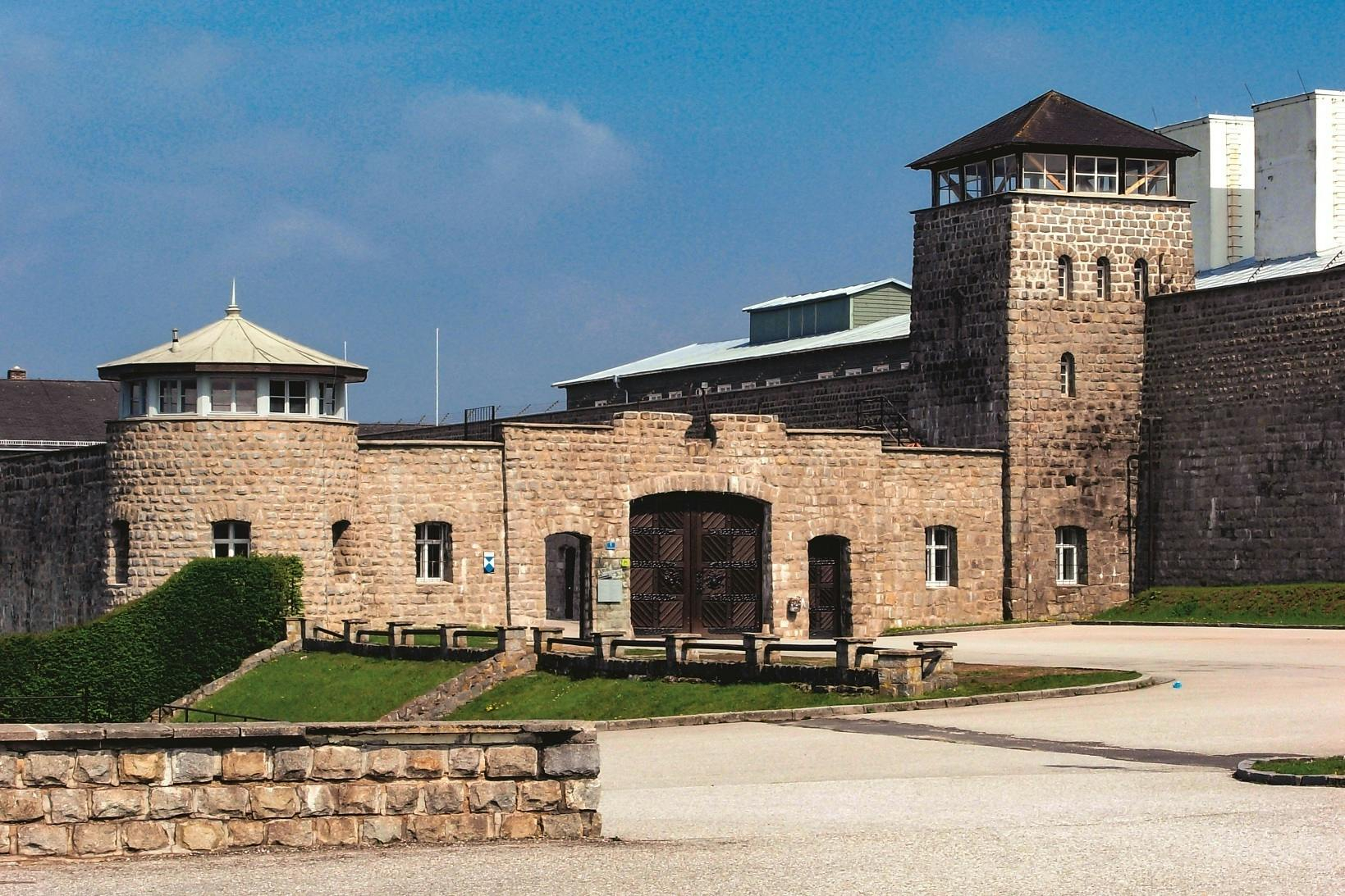Campo de concentración de Mauthausen y recorrido conmemorativo