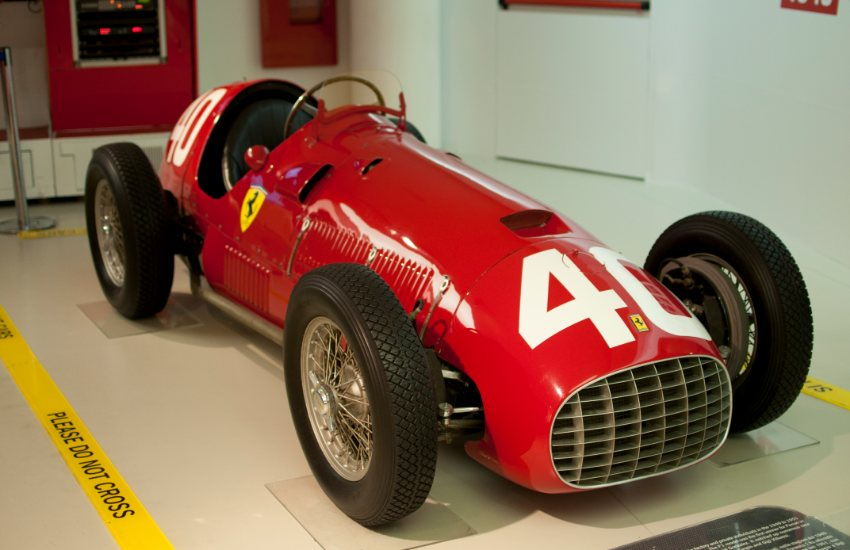 Museo Ferrari y degustación de vinagre balsámico