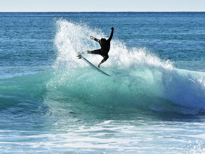 Clases y cursos de surf en Recco, cerca de Portofino