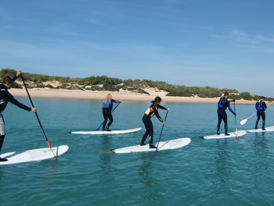 Clase de Paddle Surf en Sancti Petri, cerca de Cádiz