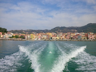 Excursiones en barco para hacer snorkel en Cinque Terre