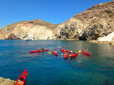 Excursión en kayak de mar en Santorini