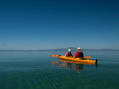 Excursión en kayak de mar en Kalamata