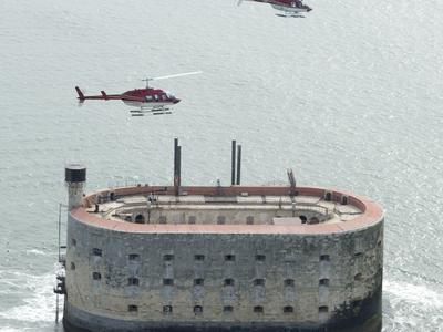 Paseo en helicóptero sobre Fort Boyard, La Rochelle