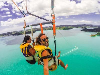 Parasailing en Kamarina, cerca de Ragusa