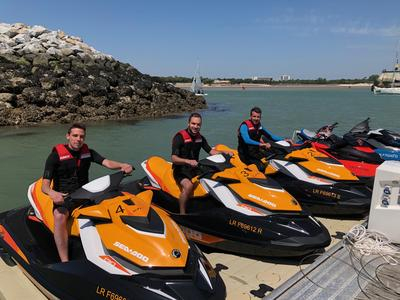 Excursiones en moto de agua en La Rochelle, Charente-Maritime