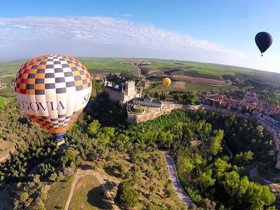 Vuelo en globo en Segovia, cerca de Madrid