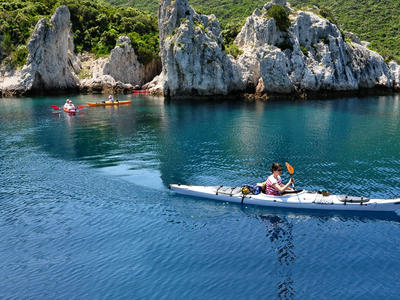 Excursión de un día en kayak de mar en la isla de Koločep desde Dubrovnik