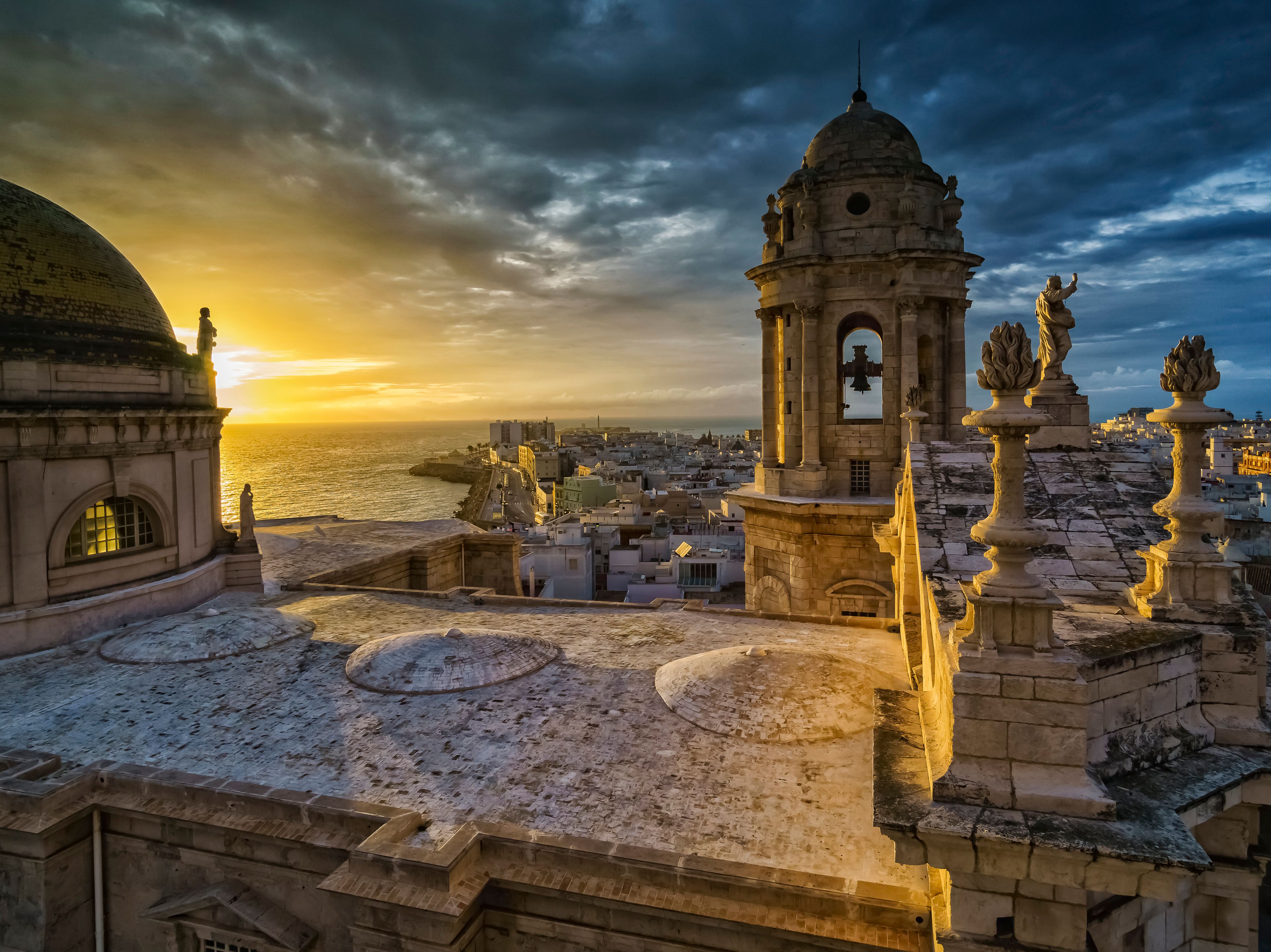 Imagen del tour: Free Tour misterios y leyendas de Cádiz