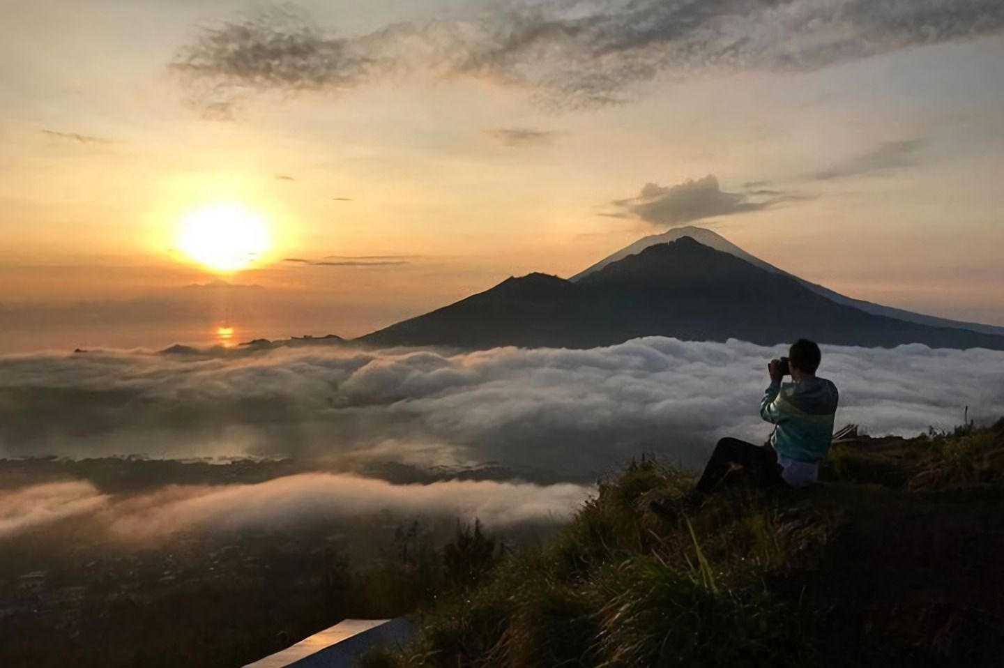 Imagen del tour: Senderismo al amanecer en el Monte Batur con desayuno en la cumbre