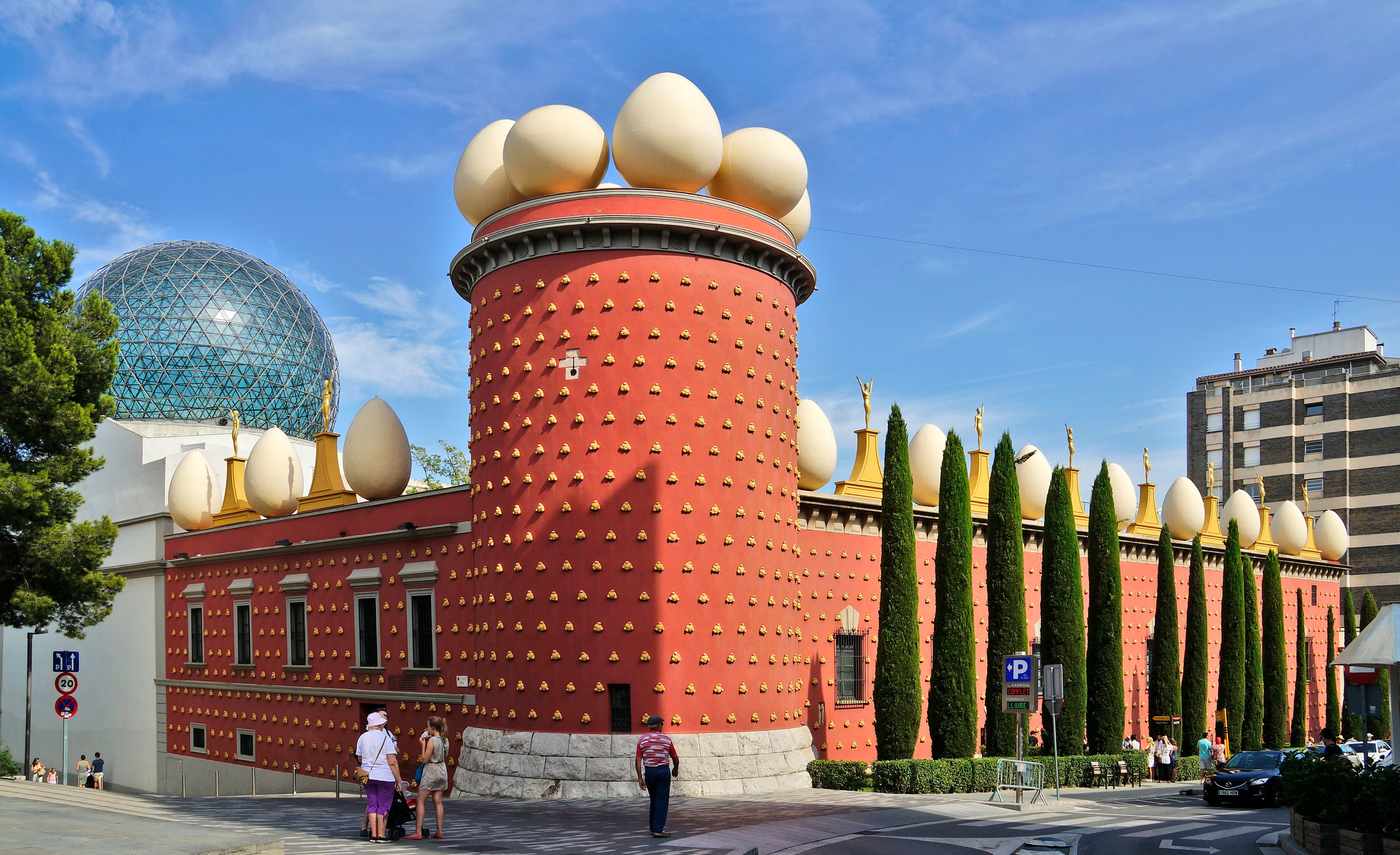 Imagen del tour: Teatro y Museo Dalí: Entrada de acceso rápido