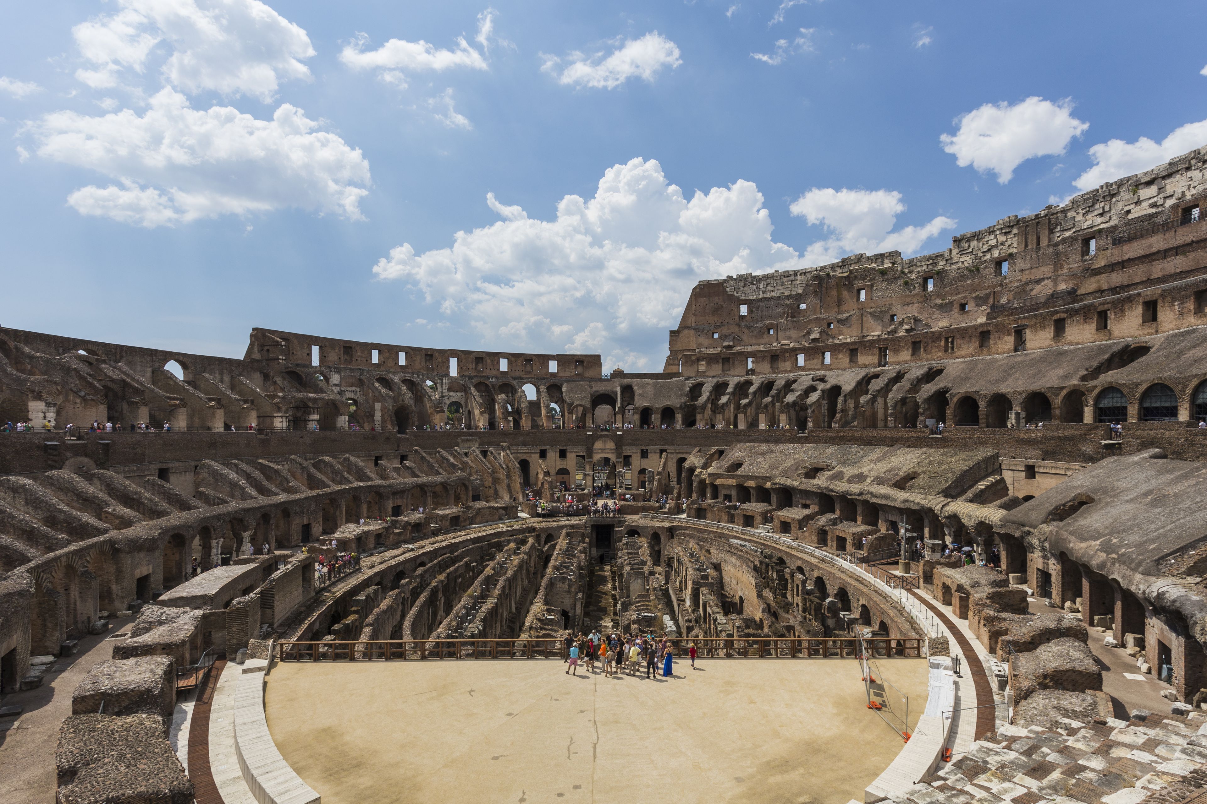 Imagen del tour: Coliseo, Foro Romano y monte Palatino: Acceso prioritario + Arena del Coliseo