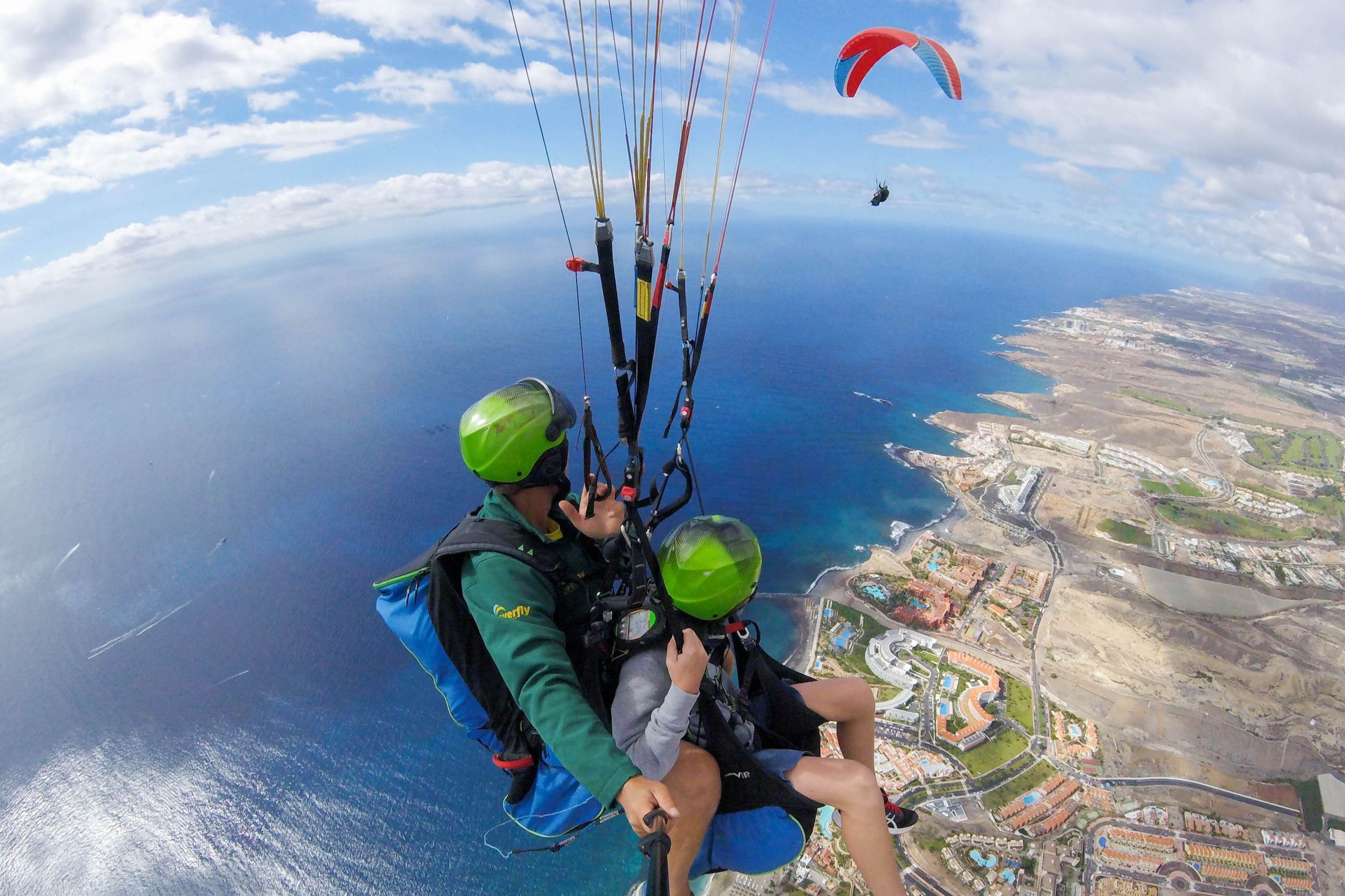 Imagen del tour: Tenerife: Vuelo en Parapente Acrobático