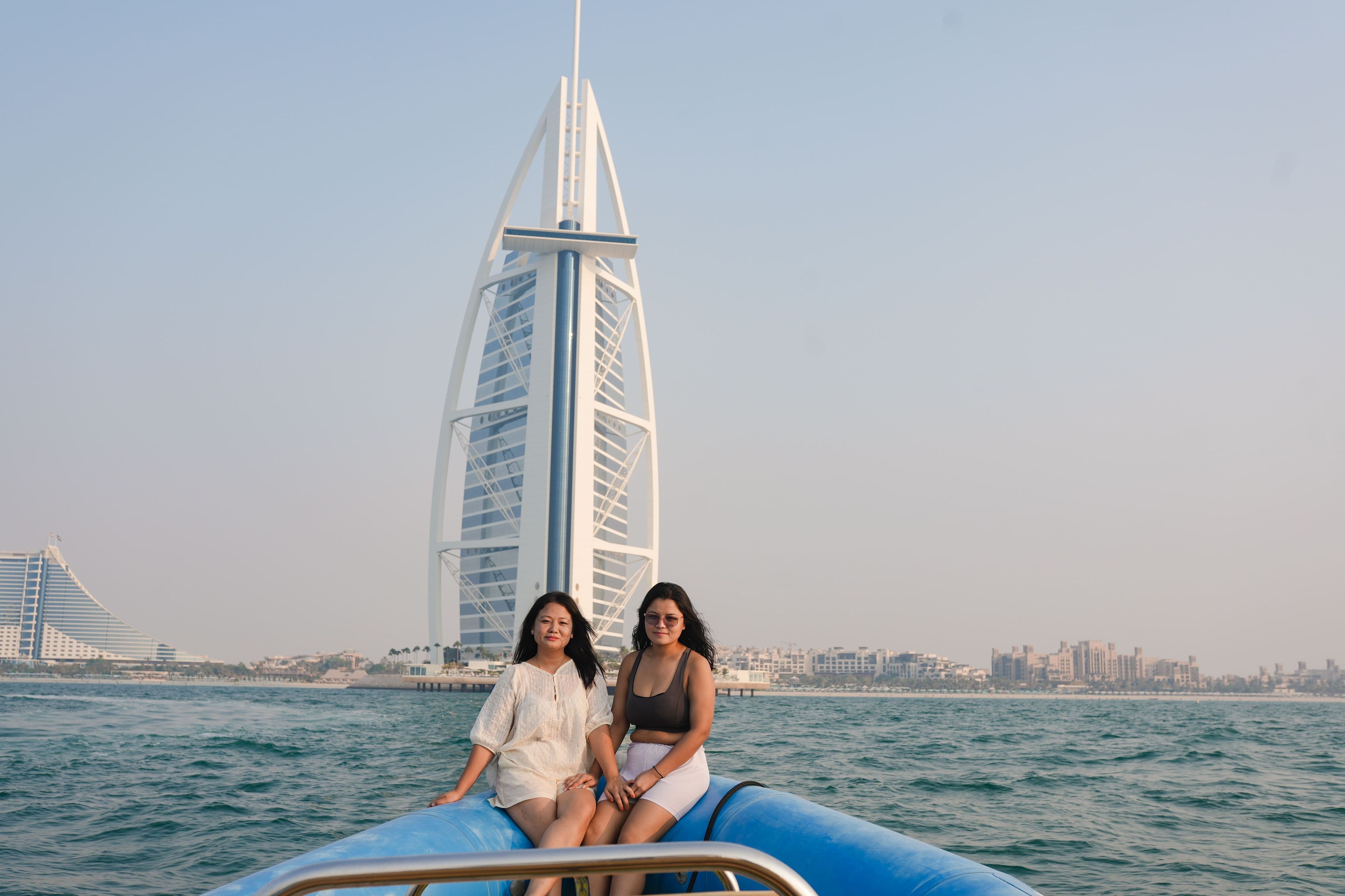 Imagen del tour: Dubai: Excursión de 1 hora en barco por el Burj Al Arab y Atlantis