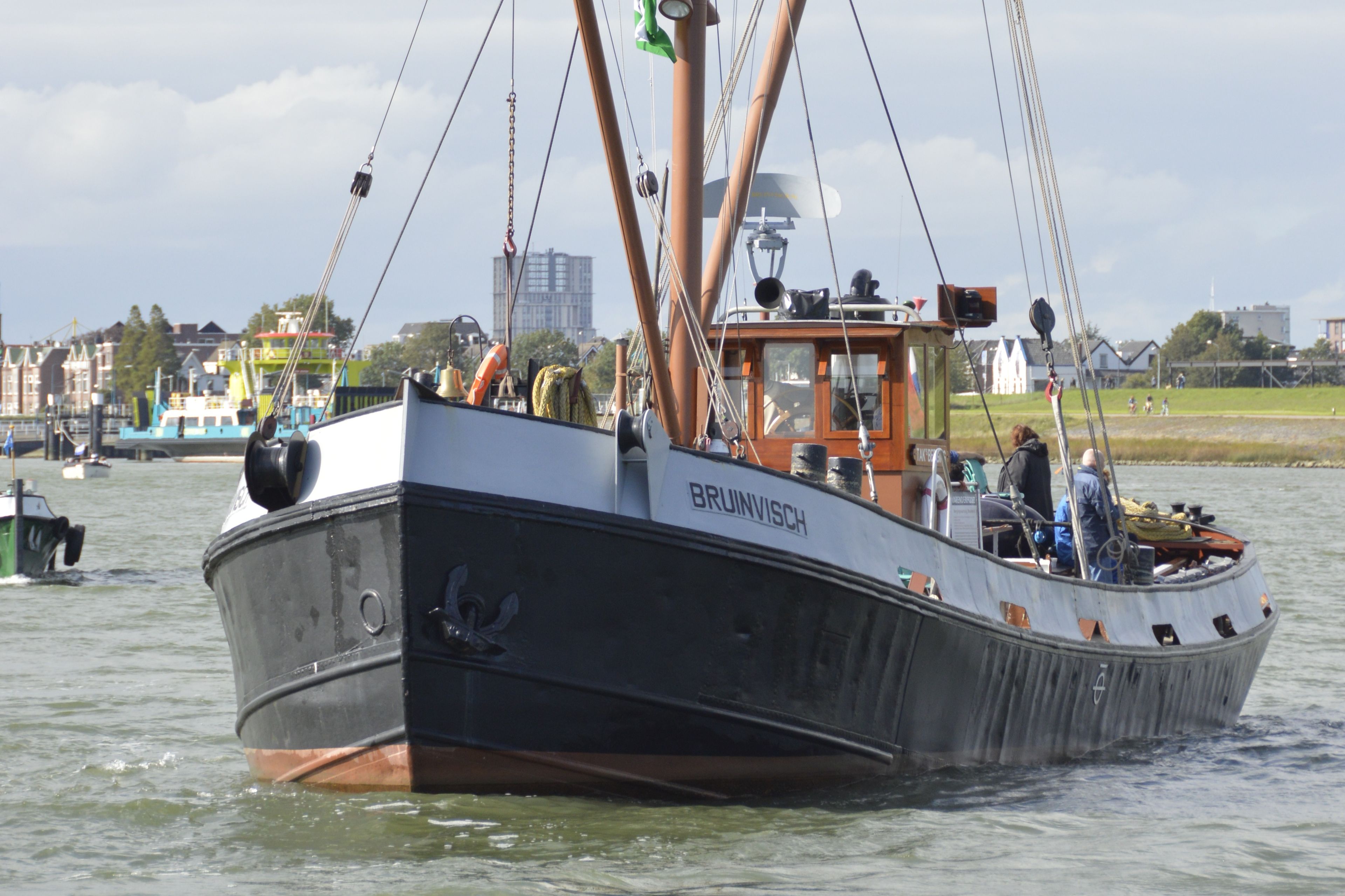 Imagen del tour: Crucero histórico de remolcadores holandeses en el "Bruinvisch
