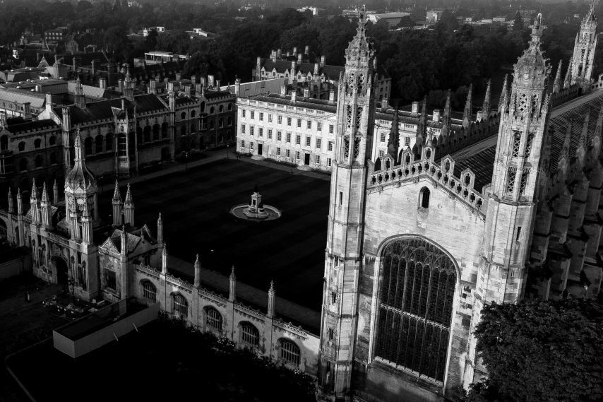 Imagen del tour: Visita a los fantasmas de la Universidad de Cambridge dirigida por antiguos alumnos de la universidad