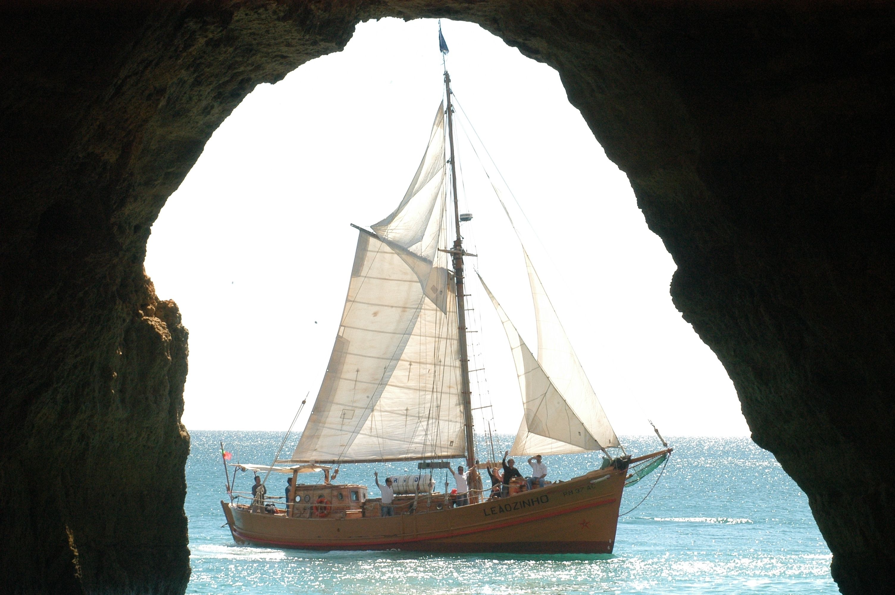 Imagen del tour: Playas del Algarve: Crucero de día completo con barbacoa desde Albufeira