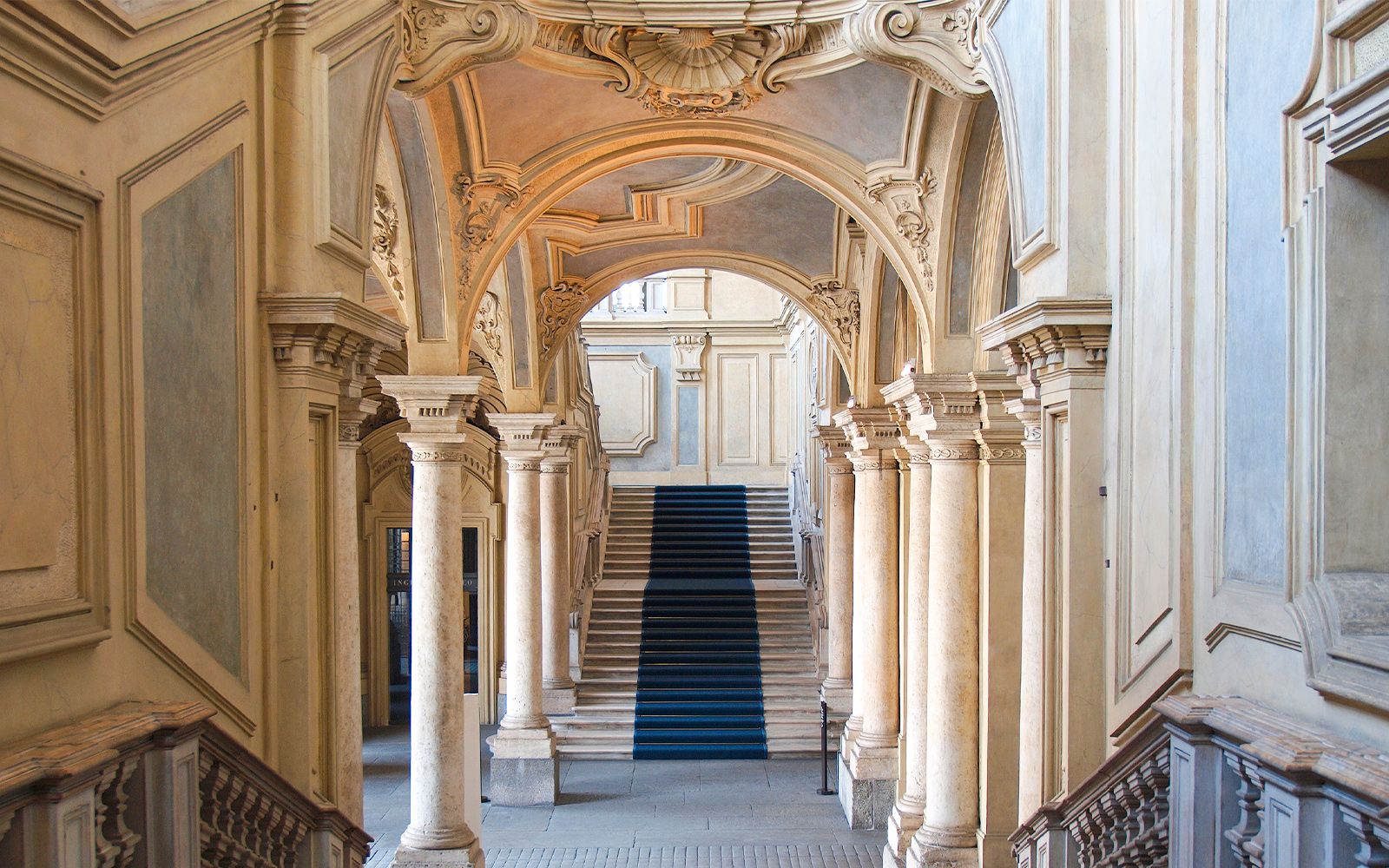 Imagen del tour: Entradas prioritarias al Palacio Real de Turín