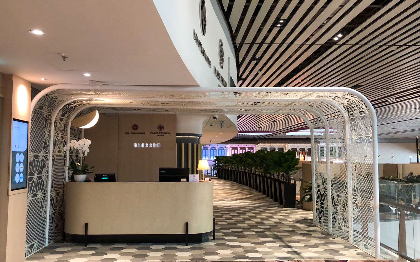 Imagen del tour: BLOSSOM - SATS & Plaza Premium Lounge Access at Changi International Airport: T4