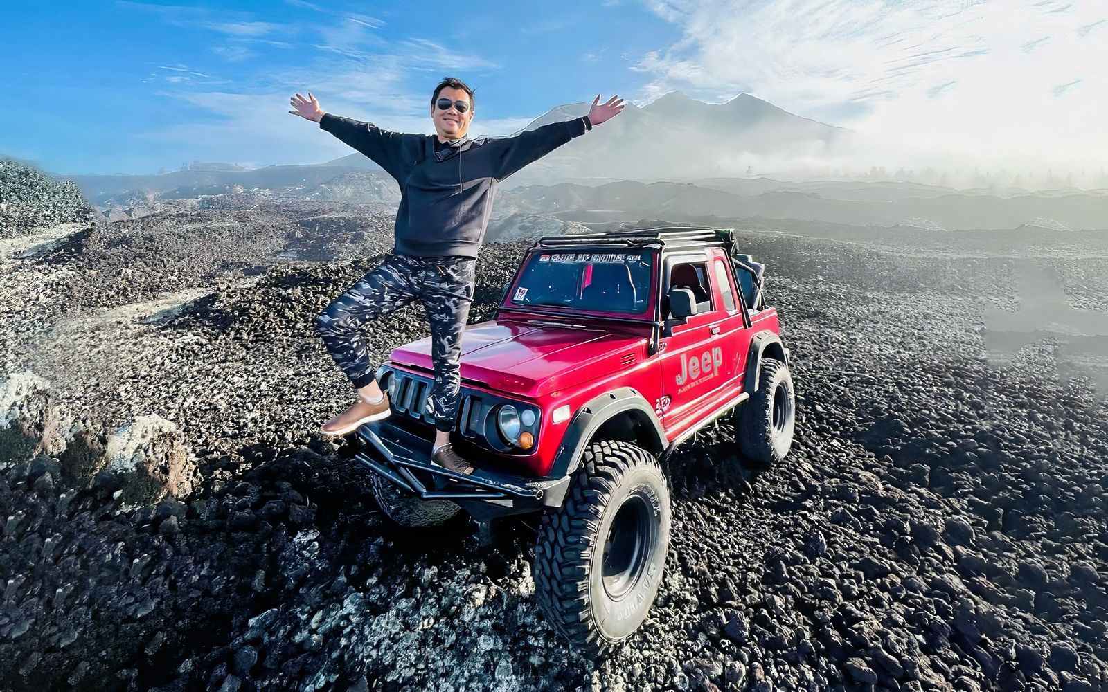 Imagen del tour: Monte Batur y Aguas Termales Naturales Tour Privado en Jeep al Amanecer