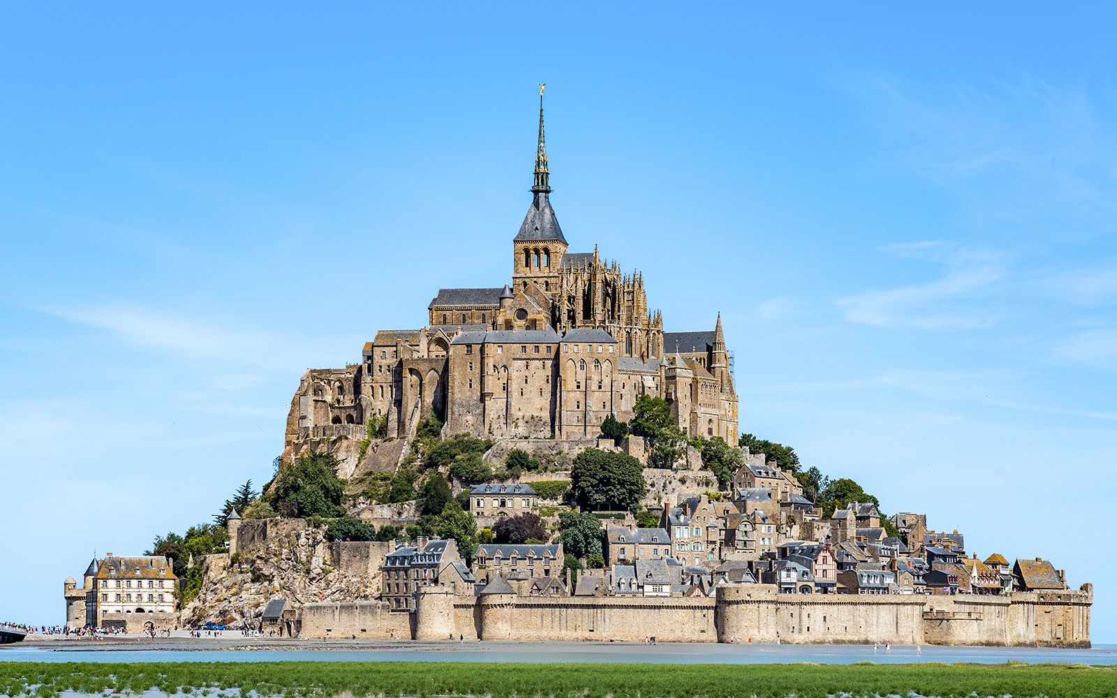 Imagen del tour: Monte Saint-Michel desde París: tour guiado de un día completo con traslados