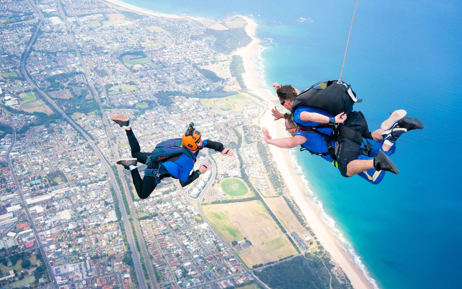 Imagen del tour: Paracaidismo en tándem en Wollongong, Sídney: 15.000 pies