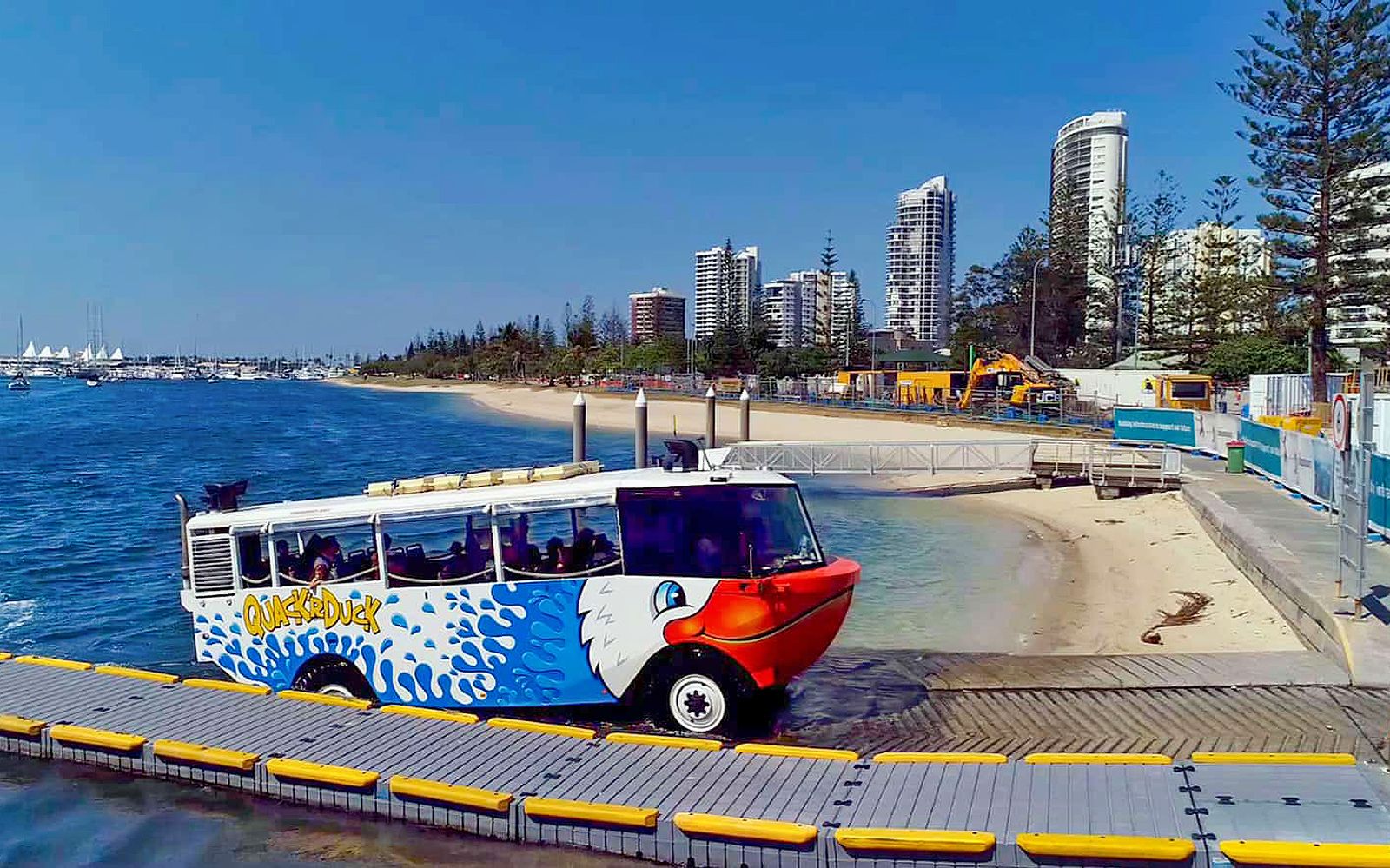 Imagen del tour: Quack'rDuck Gold Coast Cruise & City Tour