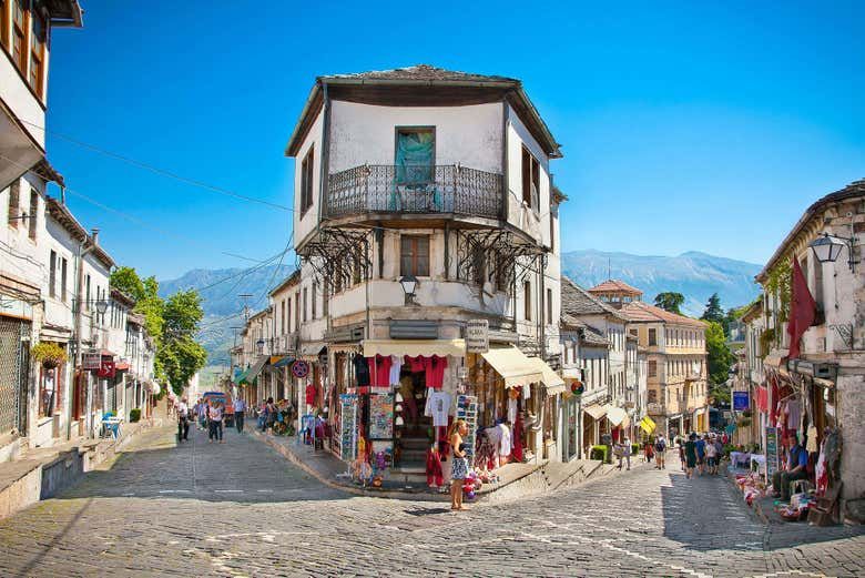 Imagen del tour: Excursión a Gjirokastra y Castillo Lekuresi
