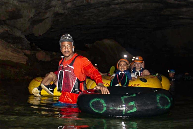 Imagen del tour: Tirolina y cave tubing en el Parque Jaguar Paw