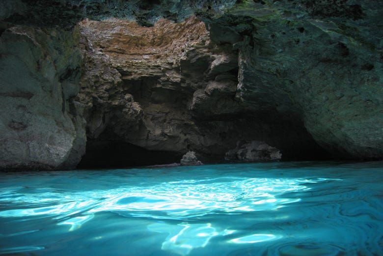 Imagen del tour: Paseo en lancha con snorkel por Formentera