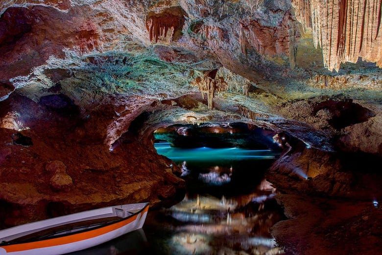 Imagen del tour: Excursión a las cuevas de San José 