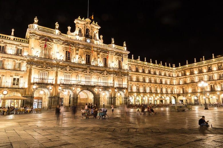 Imagen del tour: Tour por la Salamanca iluminada