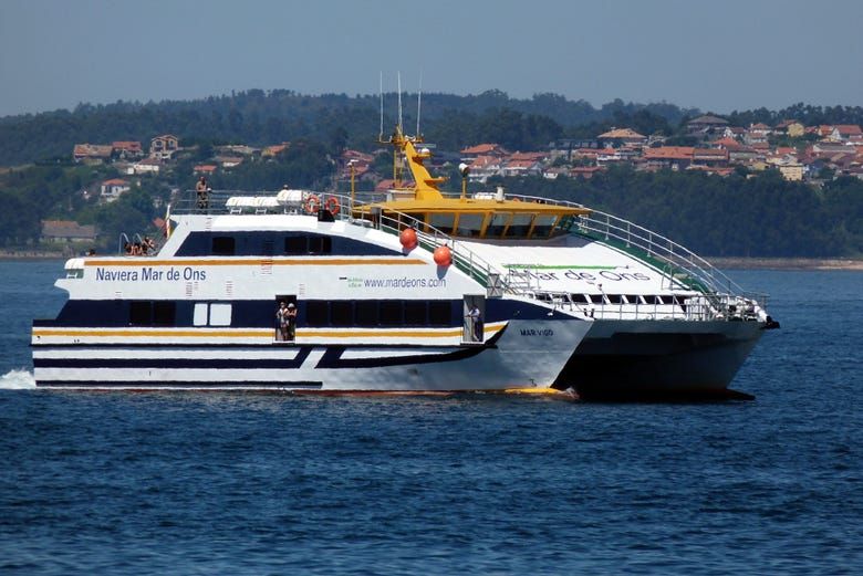 Imagen del tour: Ferry a la isla de San Simón