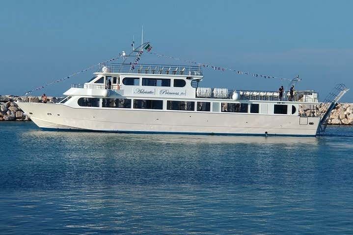 Imagen del tour: Paseo en barco por Vulcano