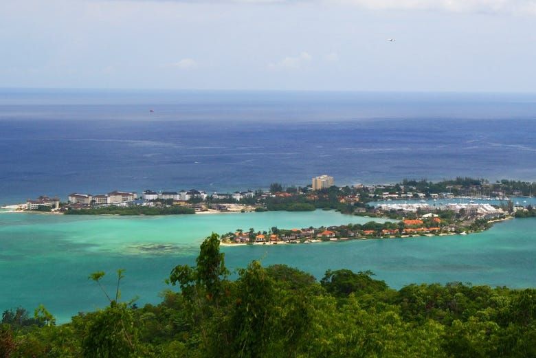 Imagen del tour: Visita guiada por Bahía Montego