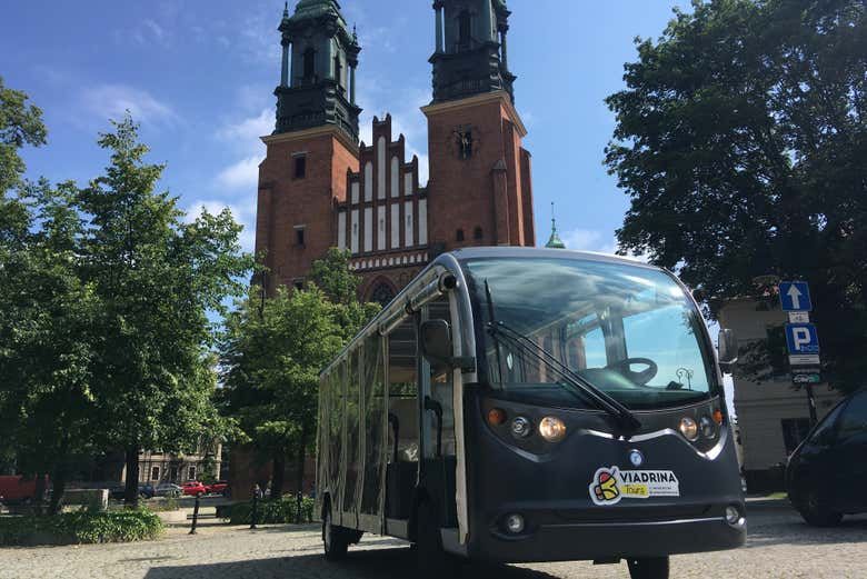 Imagen del tour: Tour en coche eléctrico por Poznan