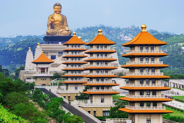 Imagen del tour: Tour privado por el templo Fo Guang Shan y parque Shoushan