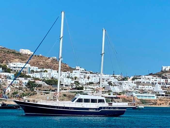 Imagen del tour: Mykonos: Crucero por las islas Delos y Rhenia con comida de barbacoa