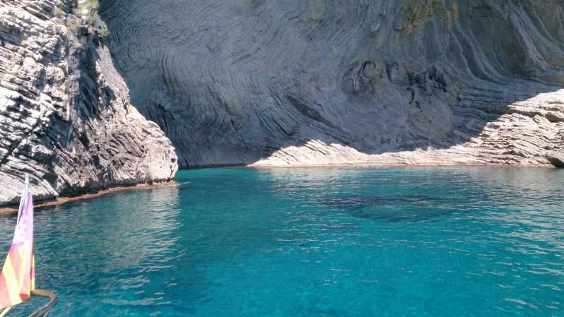 Imagen del tour: Alcudia: Excursión en barco al atardecer con bebidas, SUP y snorkel