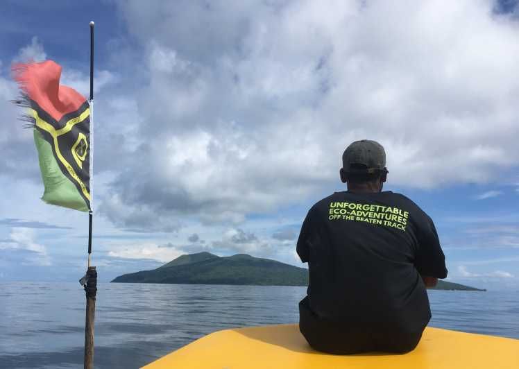 Imagen del tour: Desde Port Vila Aventura de un día en la isla exterior de Nguna